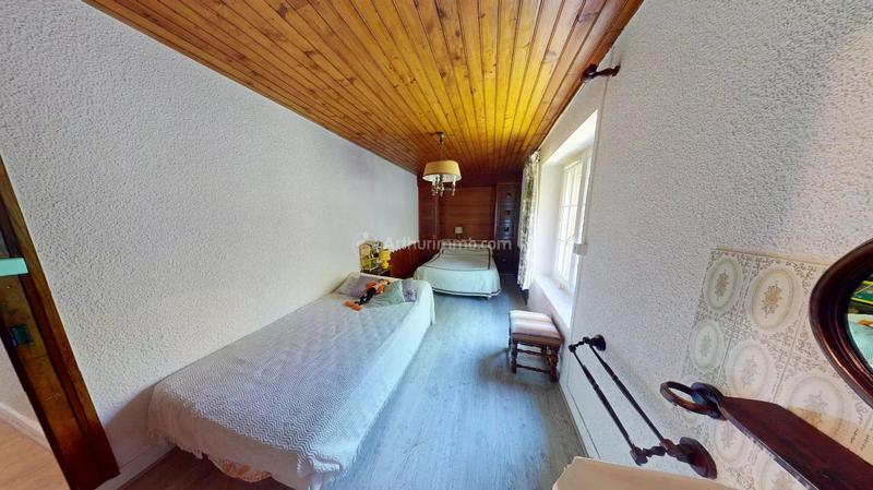 Maison - 160 m² - 9 pièces