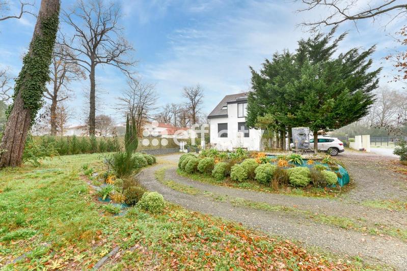 Immeuble - 480 m² - 20 pièces