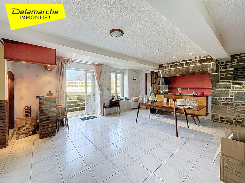 Maison - 98 m² - 5 pièces