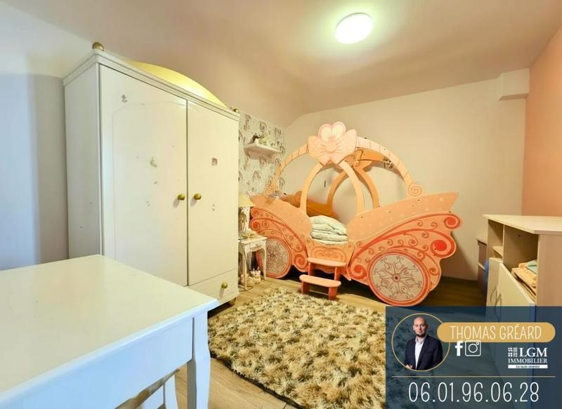 Maison - 137 m² - 5 pièces