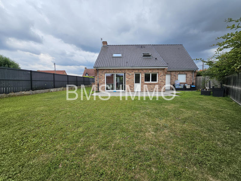 Maison - 120 m² - 5 pièces