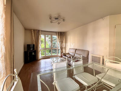 Appartement - 85 m² - 4 pièces