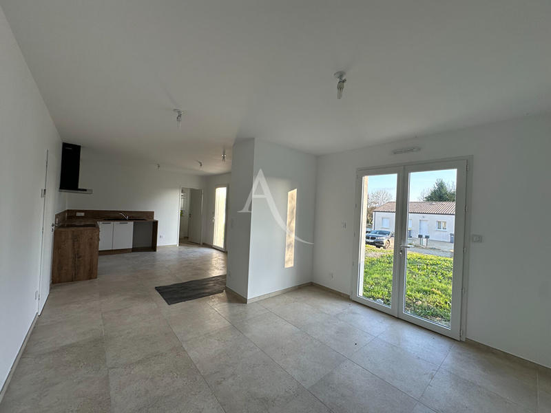 Maison - 70 m² - 3 pièces