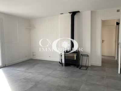 Maison - 80 m² - 4 pièces