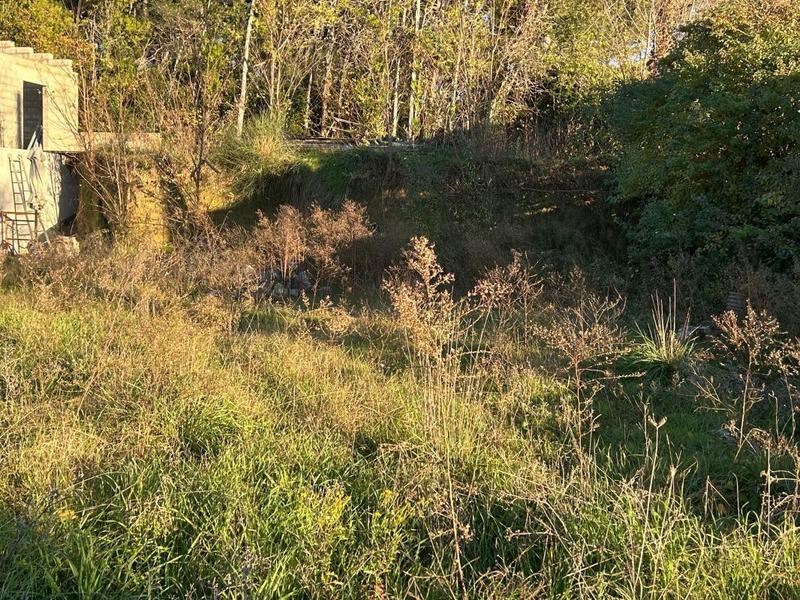 Terrain constructible - 1 013 m²