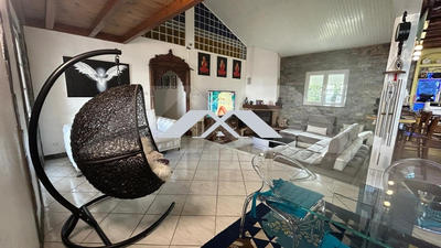 Maison - 170 m² - 4 pièces