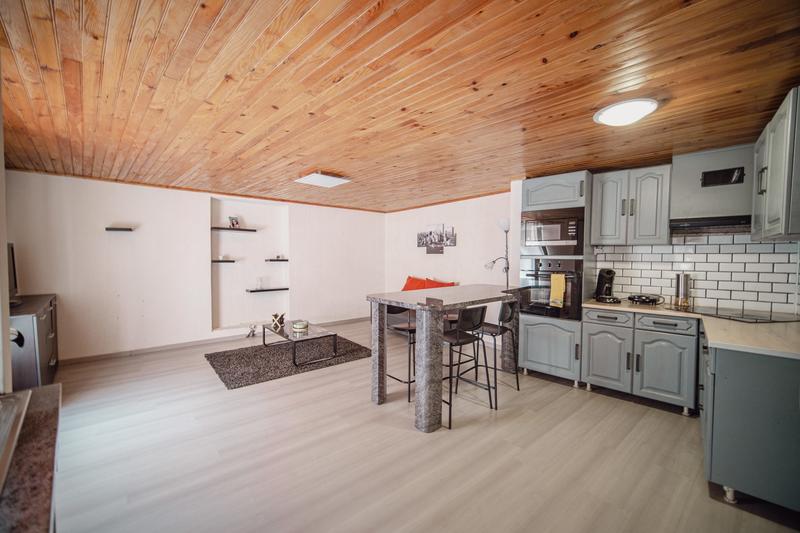 Maison - 145 m² - 8 pièces