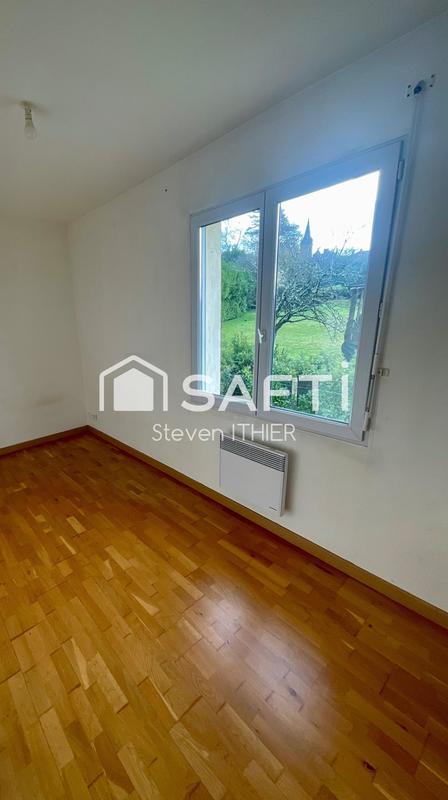 Maison - 410 m² - 8 pièces