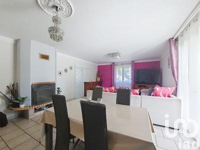 Maison - 176 m² - 8 pièces