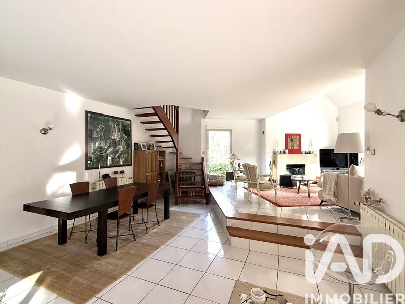 Maison de maîtres - 194 m² - 8 pièces