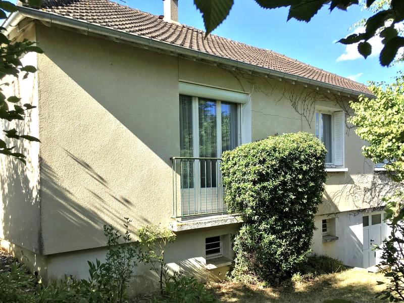 Maison - 95 m² - 5 pièces