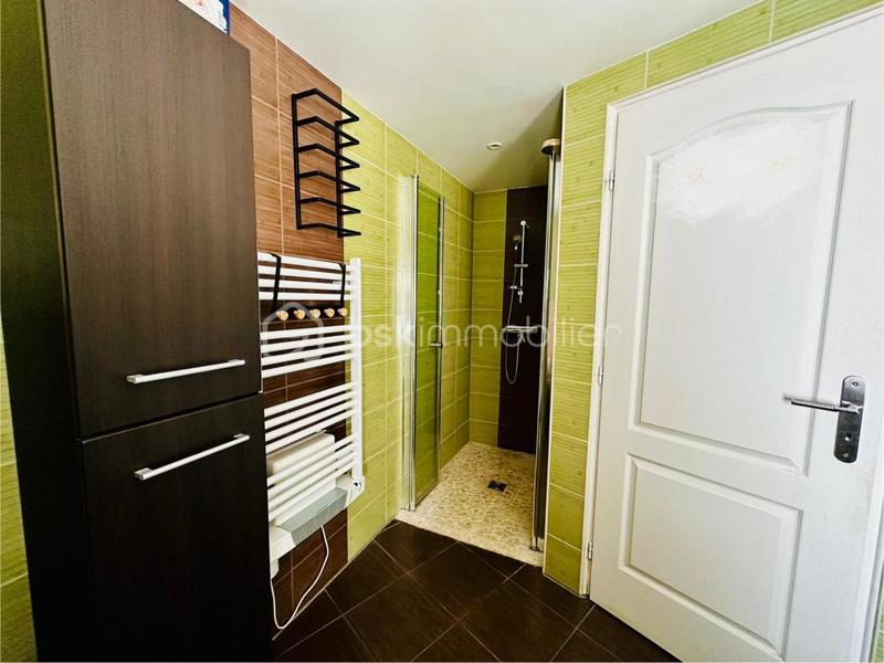 Maison - 90 m² - 3 pièces