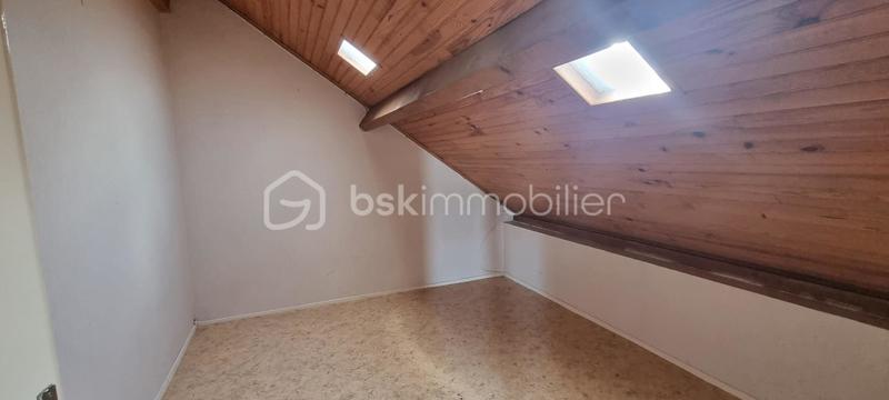 Maison - 104 m² - 6 pièces