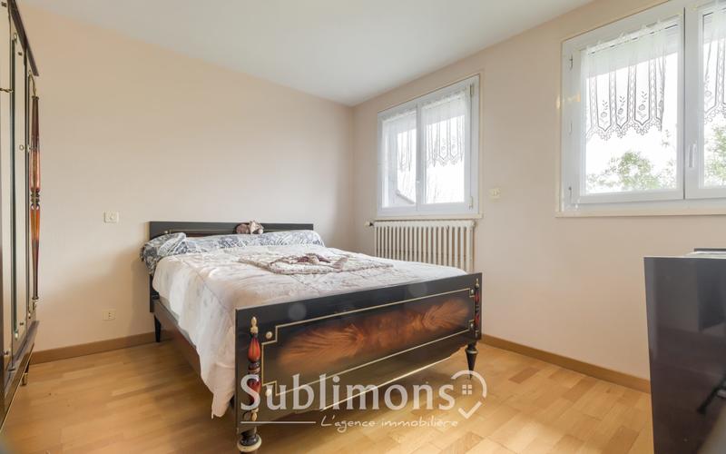 Maison - 153 m² - 8 pièces