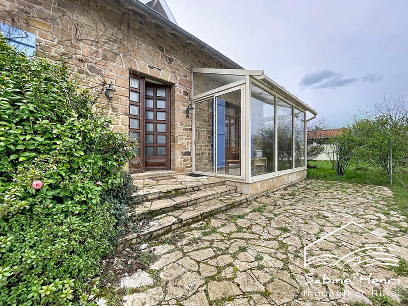 Villa - 185 m² - 9 pièces