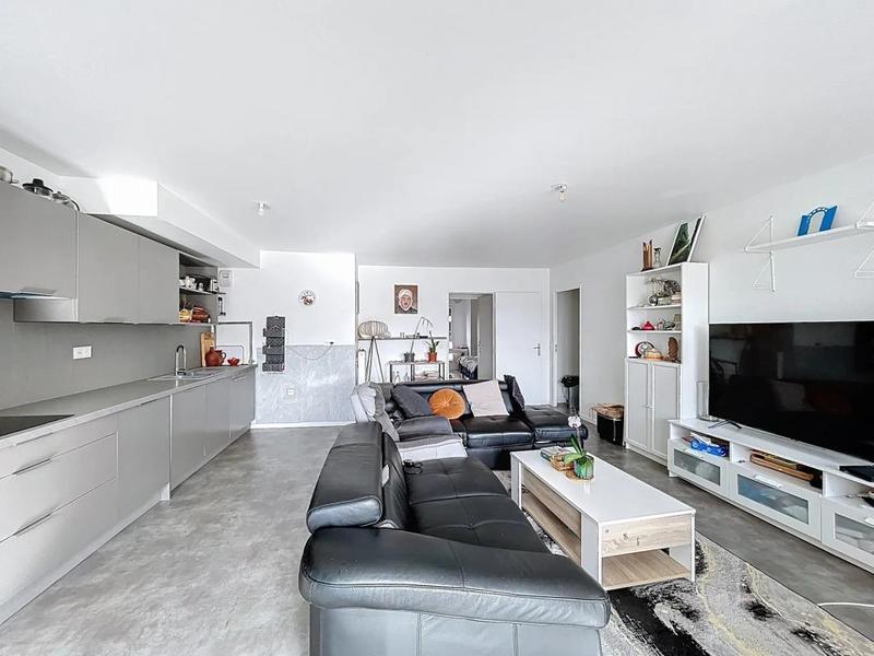 Appartement - 103 m² - 5 pièces