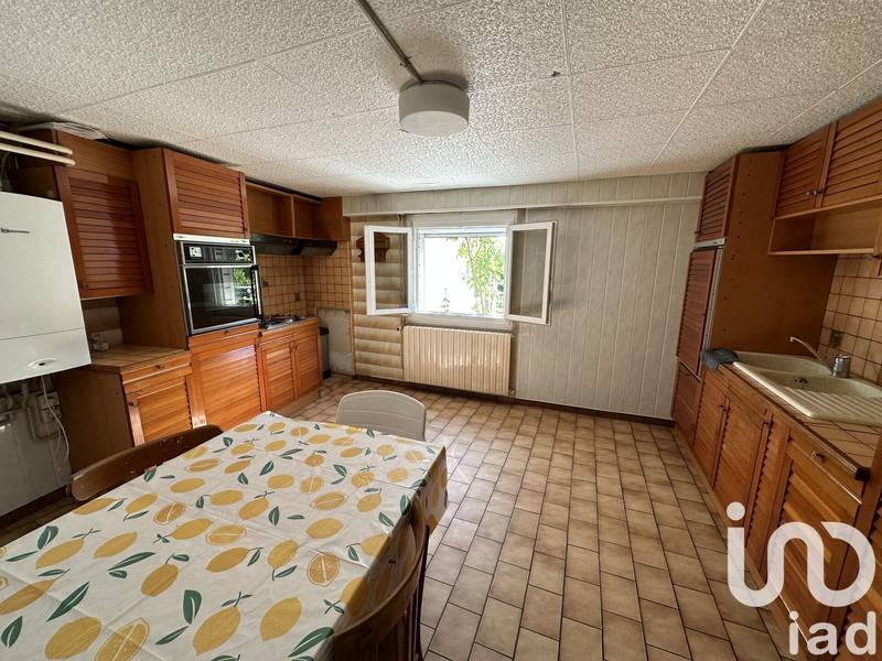 Maison - 145 m² - 7 pièces