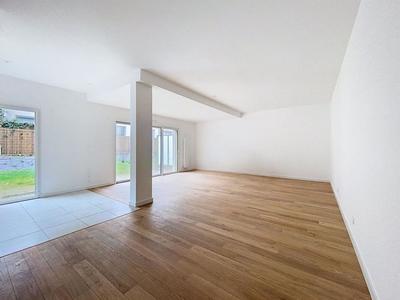 Appartement - 100 m² - 3 pièces