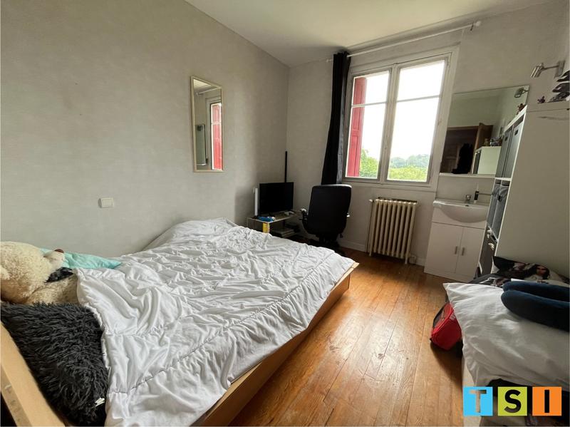 Maison - 170 m² - 8 pièces