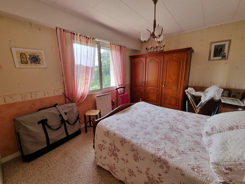 Maison - 80 m² - 5 pièces