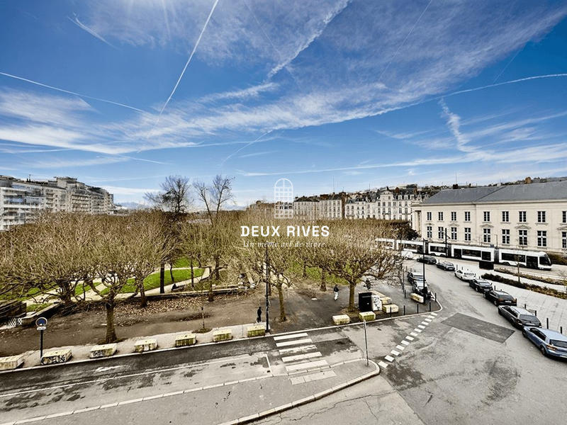 Appartement - 82 m² - 3 pièces