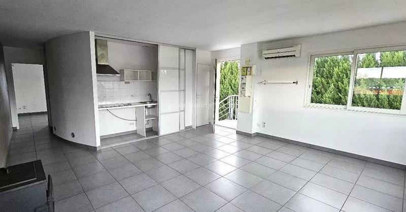 Bureau - 57 m² - 2 pièces