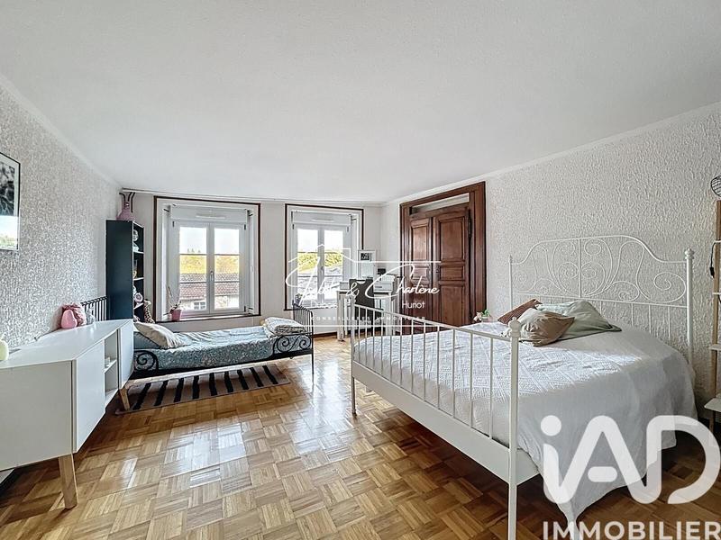 Maison de ville - 185 m² - 7 pièces