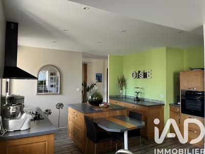 Maison - 178 m² - 5 pièces