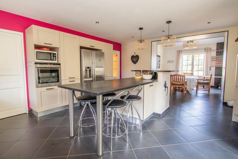 Maison ancienne - 298 m² - 9 pièces