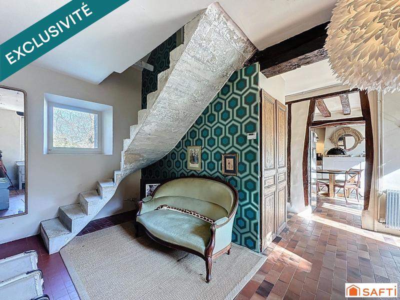 Maison - 222 m² - 8 pièces