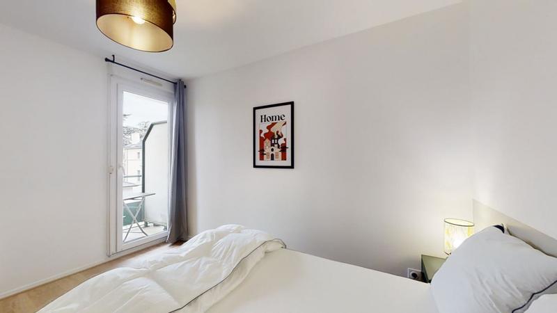 Appartement - 104 m² - 6 pièces