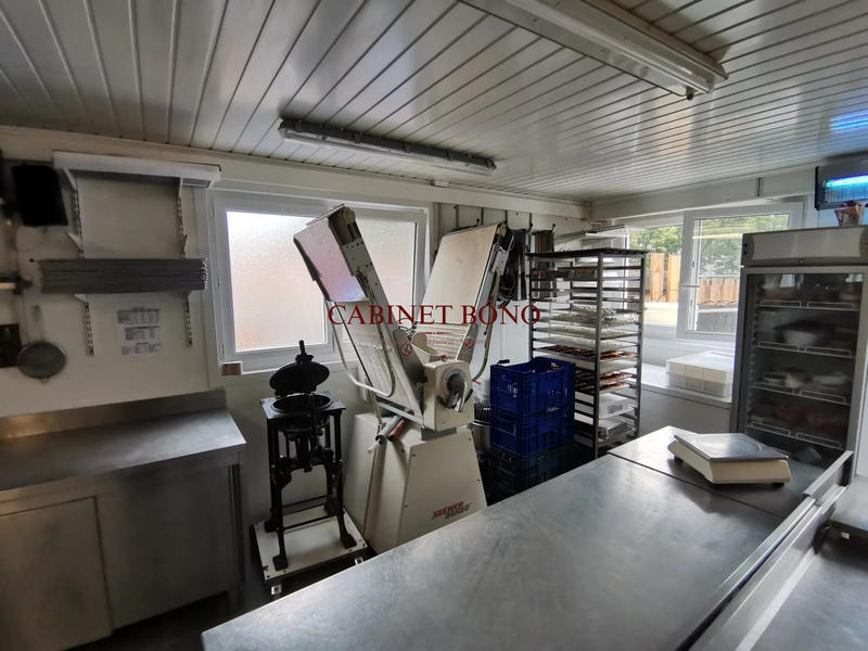 Fonds de commerce - 400 m²