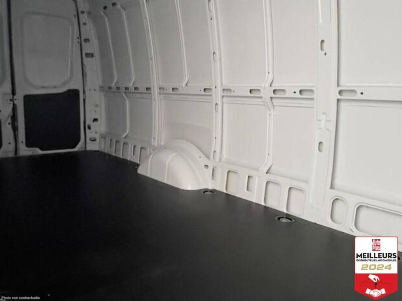 Iveco Daily III 35s18ha8 4100 3.0 180ch 16m³