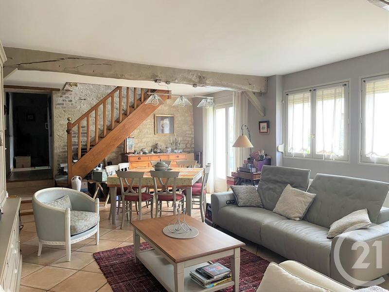 Maison - 163 m² - 6 pièces