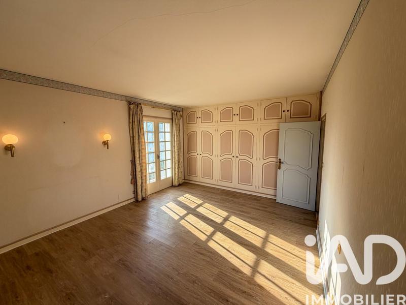 Maison de village - 257 m² - 17 pièces