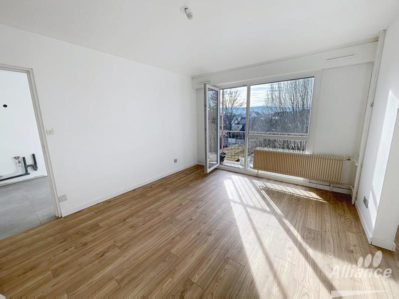 Appartement - 77 m² - 4 pièces