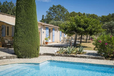 Villa - 333 m² - 10 pièces