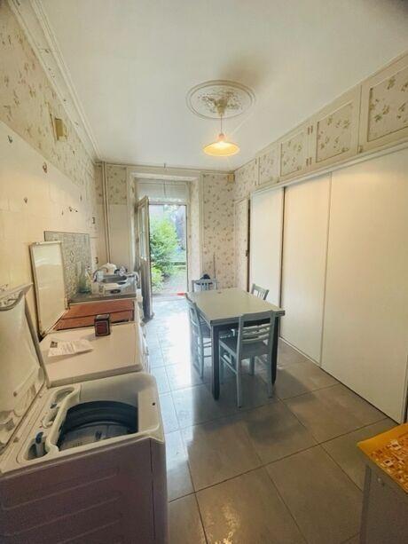 Maison - 200 m² - 7 pièces