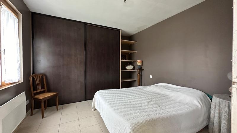 Maison - 200 m² - 8 pièces