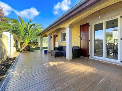 Pavillon - 128 m² - 6 pièces