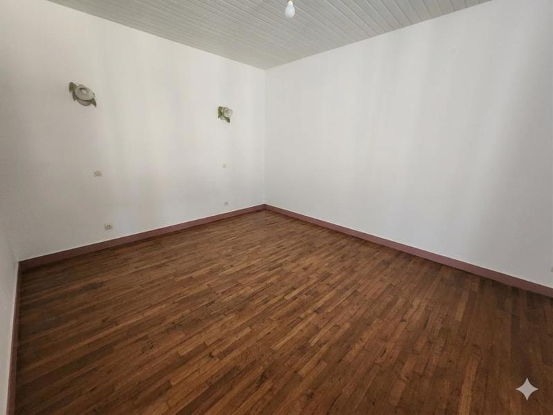 Maison - 100 m² - 3 pièces