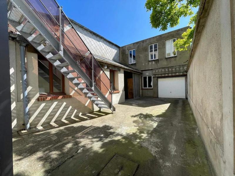 Maison - 175 m² - 7 pièces