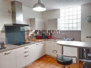 Propriété - 369 m² - 10 pièces