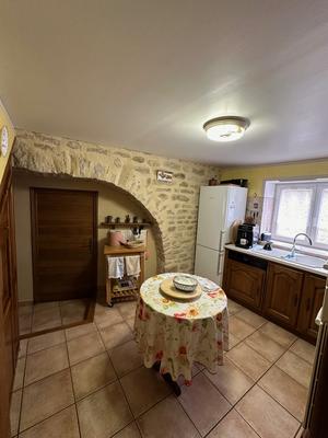 Maison ancienne - 192 m² - 8 pièces