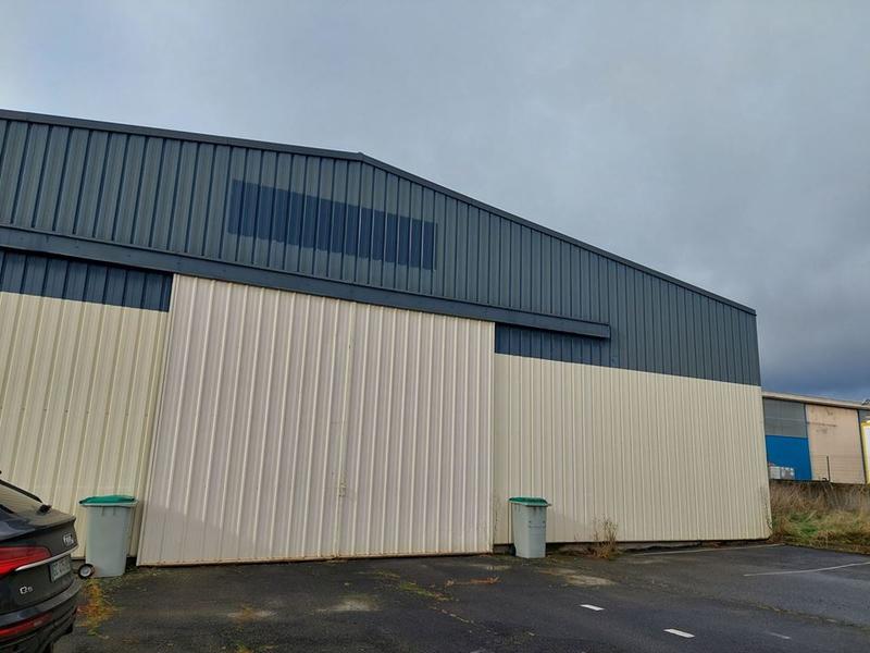 Local commercial - 500 m² - 2 pièces