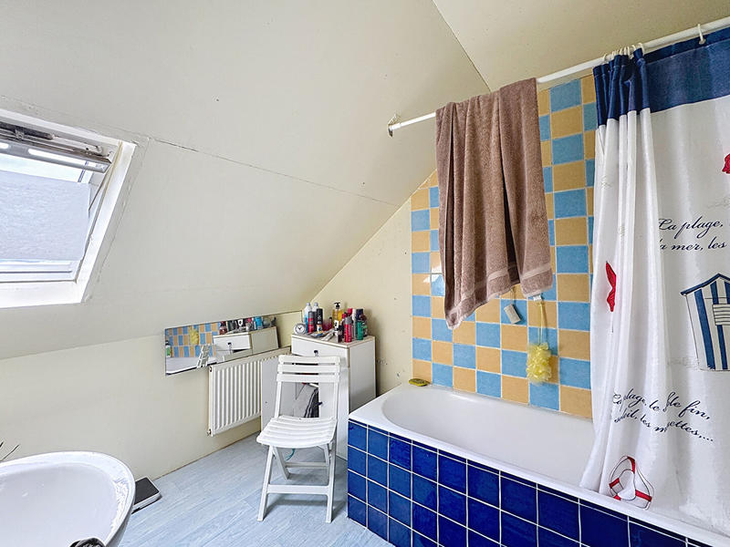 Maison - 91 m² - 5 pièces