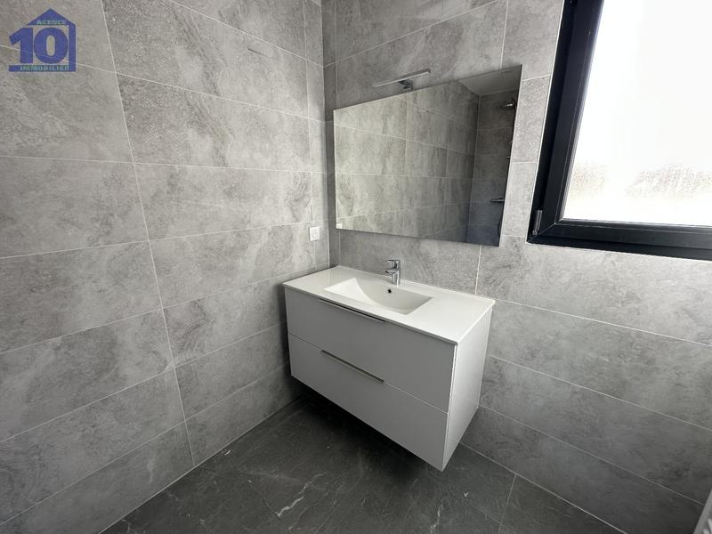 Maison - 86 m² - 4 pièces