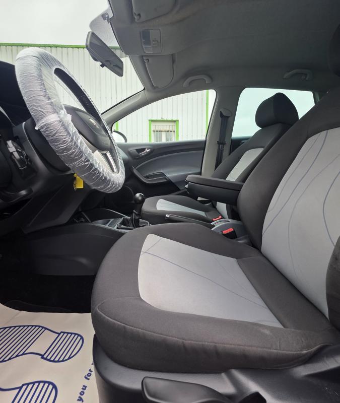 Seat Ibiza St 2° Main 1.6 Tdi 90cv 4Kids Faible kilométrage / Kit distribution + pompe à eau faite