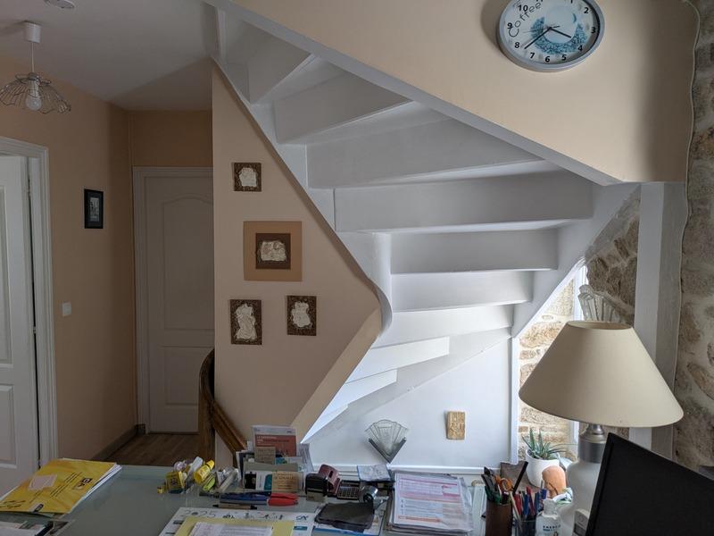 Maison - 195 m² - 9 pièces