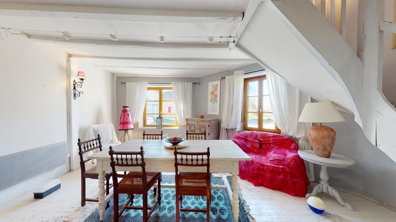 Maison traditionnelle - 148 m² - 5 pièces